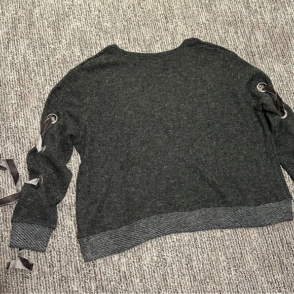 Anama Gray Ribbon Tied Scoop Neck Sweater - Picture 12 of 12